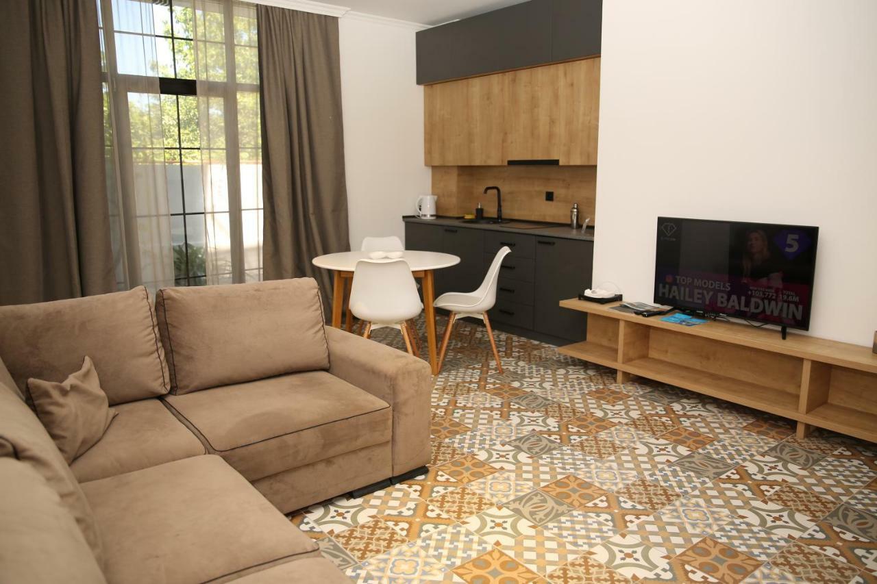 Citron Cottages Batumi Esterno foto