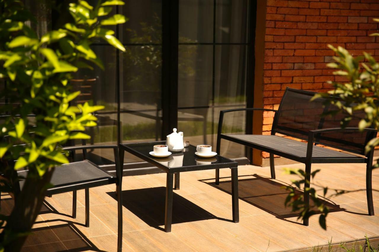 Citron Cottages Batumi Esterno foto