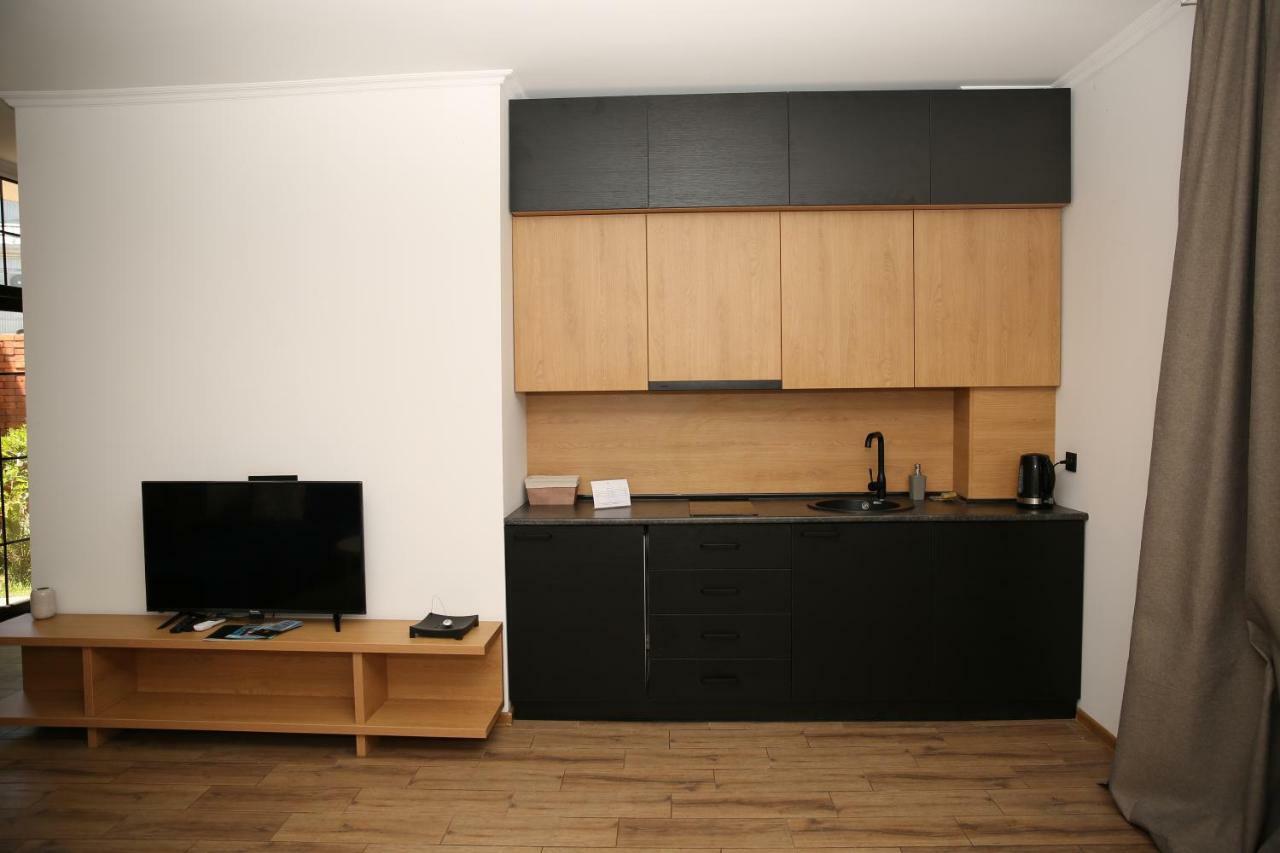 Citron Cottages Batumi Esterno foto
