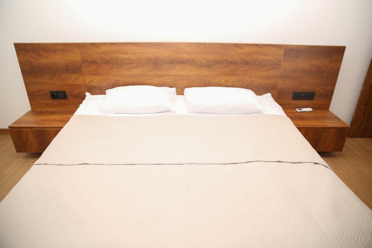 Citron Cottages Batumi Esterno foto